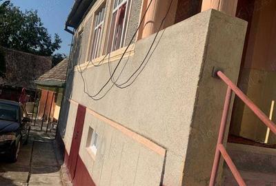 Casă cu 4 camere în Cetatea de Baltă - 11