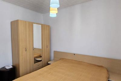Apartament cu 3 camere decomandat în Hipodrom 4 - 10