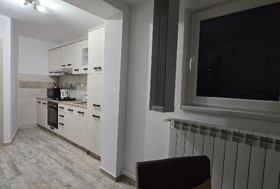 Apartament cu 3 camere decomandat în Central - 9