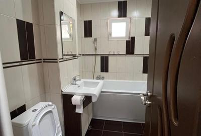 Apartament cu 2 camere semidecomandat în Poarta 6 - 5