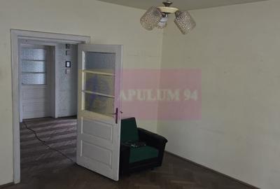 Casă cu 2 camere în Central