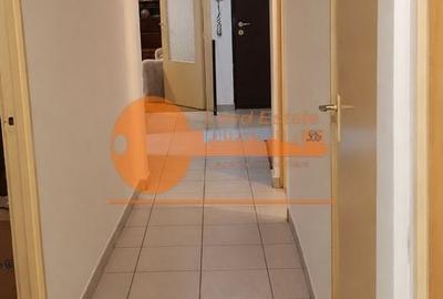 Apartament cu 3 camere decomandat în Rahova