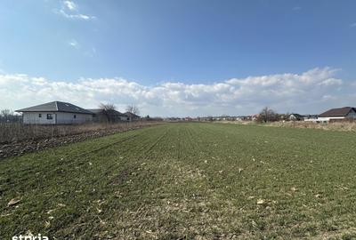 Teren de 2000 mp, în Central