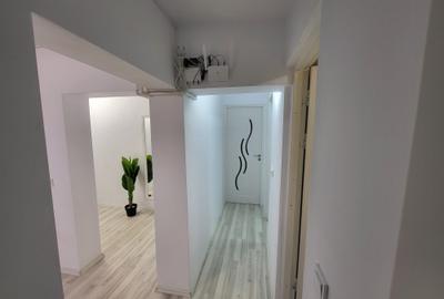 Apartament cu 2 camere decomandat în Uiești - 4
