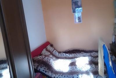 Apartament cu 2 camere nedecomandat în 23 August - 8