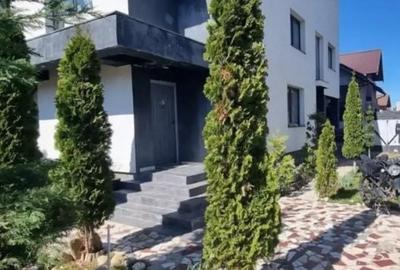 Casă cu 5 camere în IAR