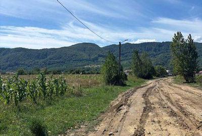 Teren de 4320 mp, în Central