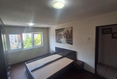 Apartament cu 2 camere decomandat în Central - 1