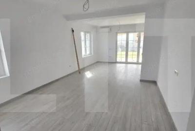 Casă cu 3 camere cu Teren 250 Mp în Urseni - 1