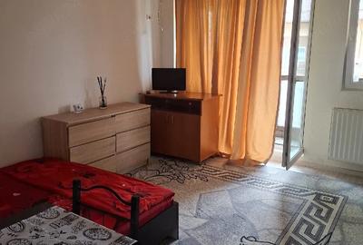Garsonieră decomandată în Central - 1