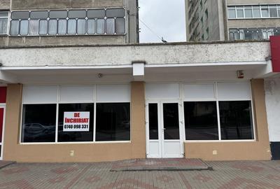 Spațiu comercial, de 105 mp, în Central