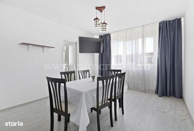 Apartament cu 3 camere semidecomandat în Central