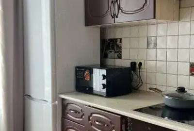 Garsonieră în Baba Novac