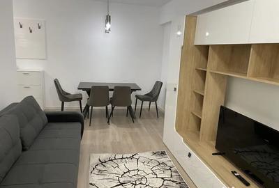 Apartament cu 2 camere decomandat în 13 Septembrie