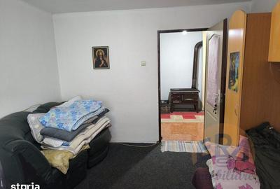 Apartament cu 2 camere decomandat în Sânmartin