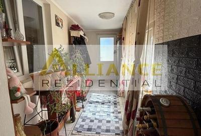 Casă cu 4 camere în Cățelu