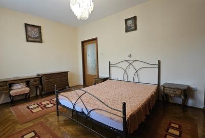 Apartament cu 3 camere decomandat, mobilat în Hașdeu - 13