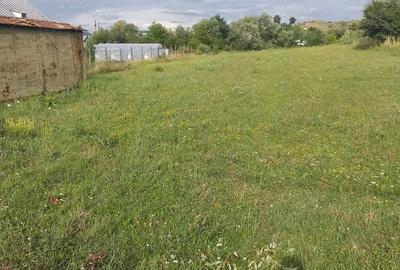 Teren de 2900 mp, în Central
