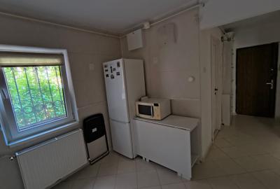 Garsonieră decomandată, mobilată în Dristor - 6