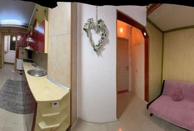 Apartament cu 2 camere decomandat în Micălaca