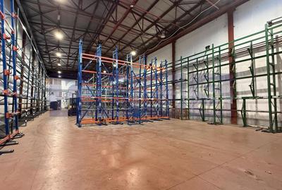 Spațiu industrial, de 1,300 mp, în Centura Nord - 2