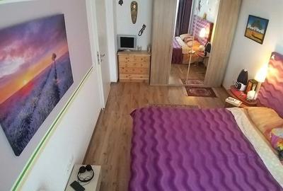 Garsonieră decomandată în Noua
