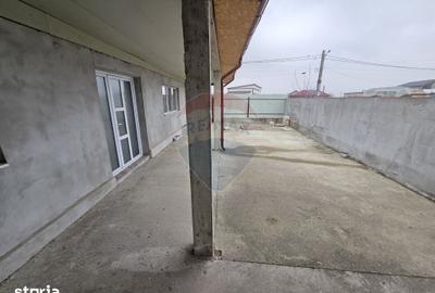 Casă cu 3 camere cu Teren 1000 Mp în Țifești