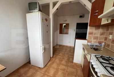 Apartament cu 3 camere semidecomandat în Cetate - 1