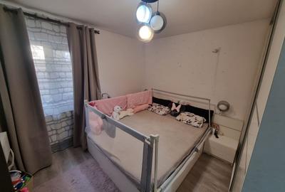 Casă individuală cu 3 camere cu Canalizare în Brătianu - 14