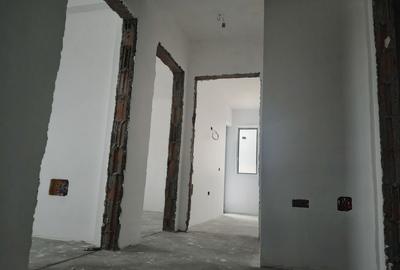 Casă cu 4 camere în Dragomirești-Vale