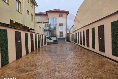 Casă cu Teren 620 Mp în Central - 19