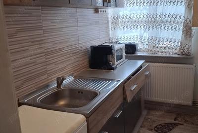 Apartament cu 2 camere decomandat în Central - 2