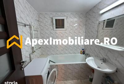 Apartament cu 3 camere decomandat în Rahova - 2