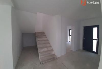 Duplex cu 5 camere cu Teren 318 Mp în Urseni - 3