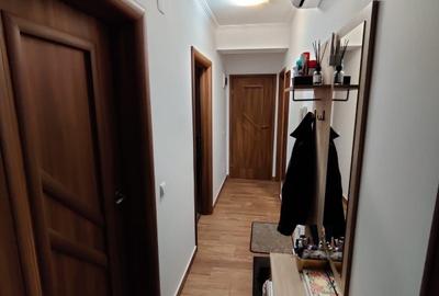 Apartament cu 2 camere decomandat în Palat - 7