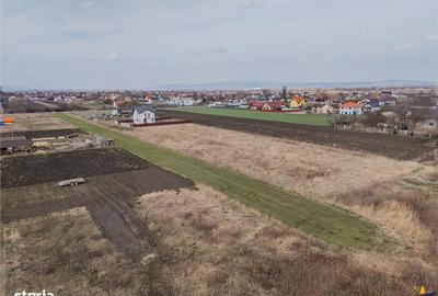 Teren de 2082 mp, în Stupini - 7