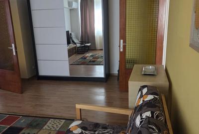 Apartament cu 2 camere semidecomandat în Crângași