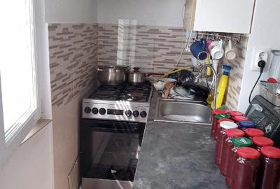 Apartament cu 2 camere semidecomandat în Central - 1