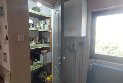 Apartament cu 3 camere în Mărăști