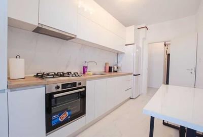 Apartament cu 2 camere decomandat în Nicolina - 2
