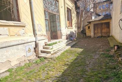 Casă cu 8 camere cu Canalizare în Cișmigiu - 6