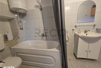 Casă cu 2 camere cu Teren 2685 Mp în Curtuișeni - 8