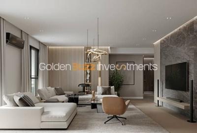 Penthouse cu 5 camere decomandat în Iancu Nicolae