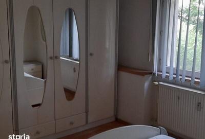 Apartament cu 2 camere decomandat în Aviației