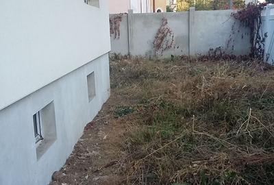 Casă individuală cu 5 camere cu Canalizare în P-ța Muncii - 9