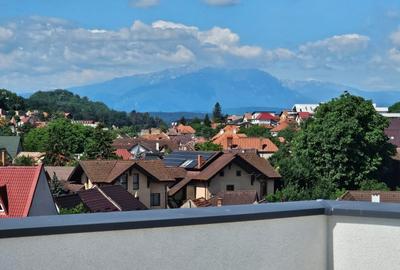 Penthouse cu 4 camere decomandat în Central - 3