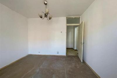 Apartament cu 2 camere decomandat în C5 - 5