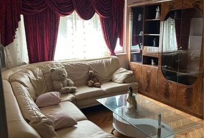 Apartament cu 3 camere în Central - 2