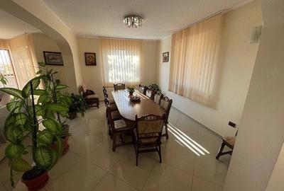 Casă cu 3 camere cu Teren 953 Mp în Păulești - 2