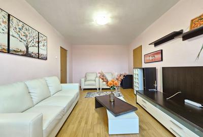 Apartament cu 2 camere decomandat, mobilat în Tineretului